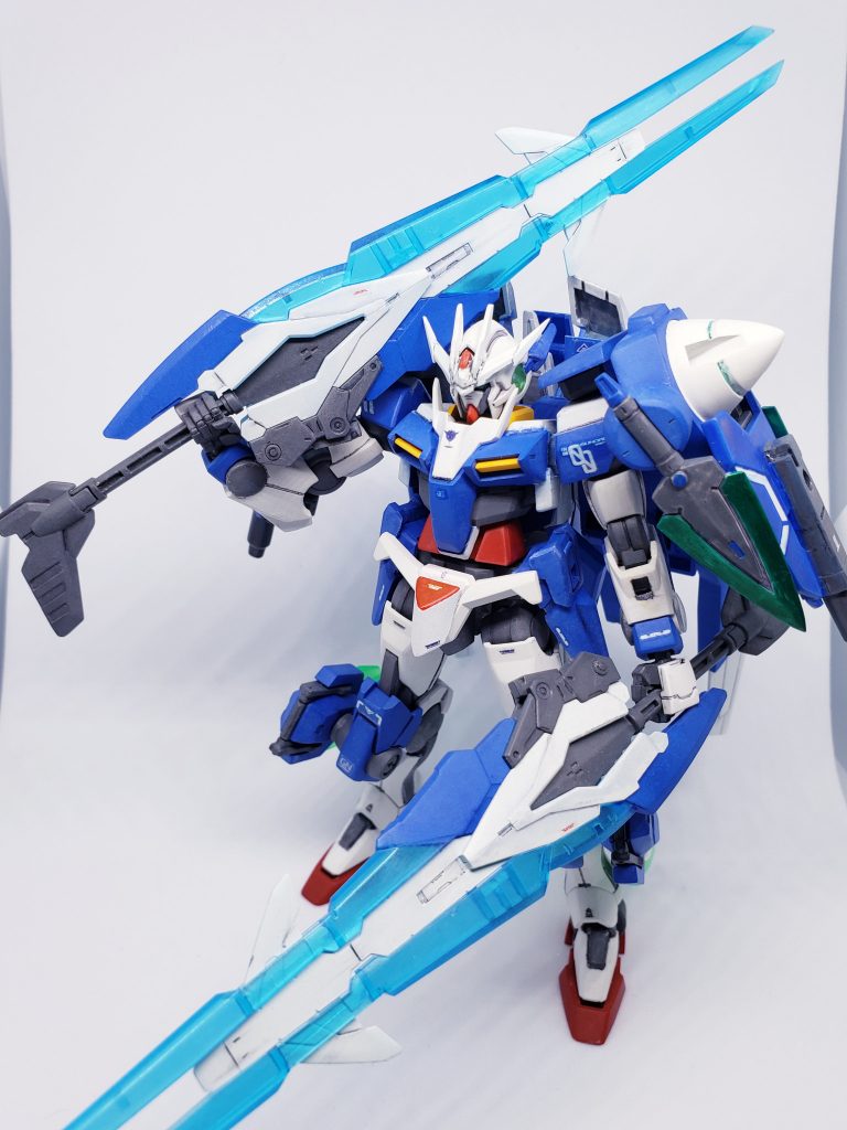 プロトGNバルチザン
2本装備なのは、GNソードIIの流れを汲んでいるため。