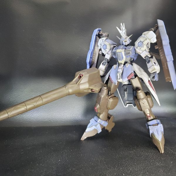 ガエリオ・ボードウィン専用インフィニットジャスティスガンダム