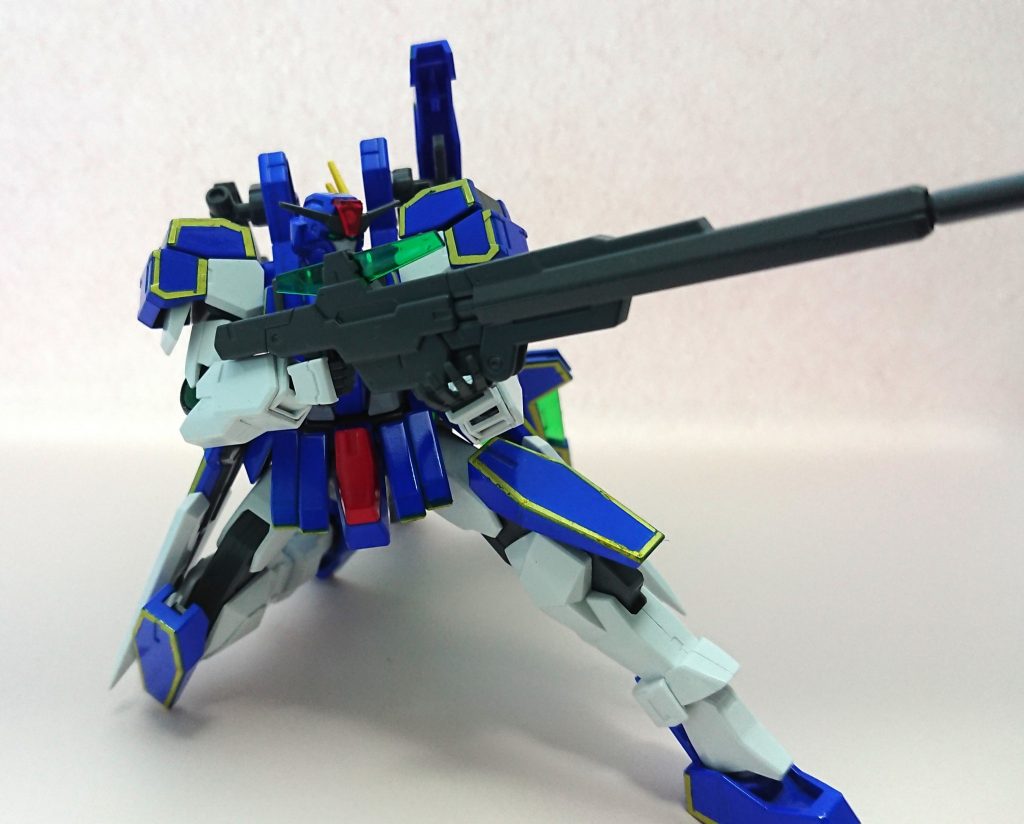 基本の狙撃ポーズ。