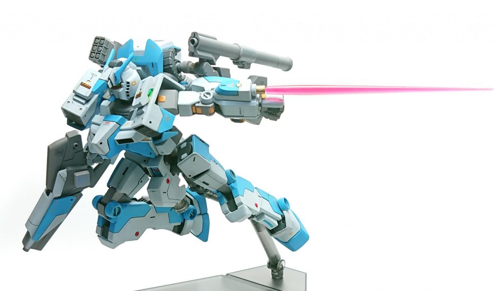 ブレードを振る音が聞こえてきます。