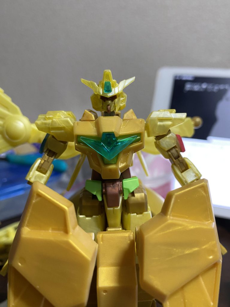 首の延長後。イージスナイトのパーツが圧迫してたので伸ばしてよかった。