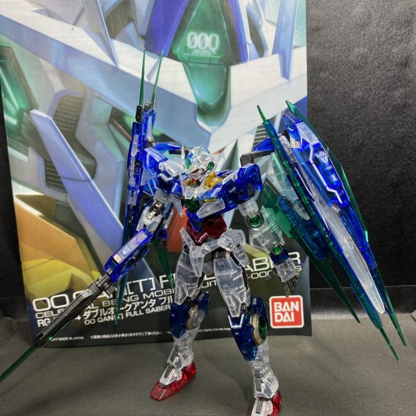 ダブルオークアンタ　フルセイバー