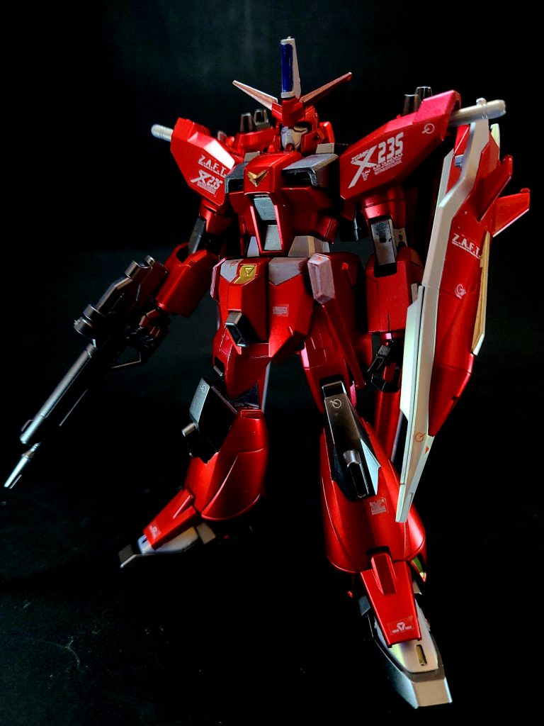 ユニウス条約締結後にザフトが開発した試作MS群「セカンドステージシリーズ（セカンドシリーズ）」の1機。型式番号の「X」は実験機、「2」は航空機系統、「3」は開発ナンバー、「S」は「Second Stage（セカンドステージ）」を示す[3]。頭部形状はGAT-Xシリーズのイージスに類似する[4]。他のセカンドステージシリーズ機同様にフリーダムやジャスティスの基本性能を引き継ぎ、CE73年におけるザフト主力量産MSであるザクウォーリアを凌駕する[4]。機動性重視の機体であり、MS形態で高い空戦能力を発揮するだけでなく、双胴の戦闘機型モビルアーマー (MA) への変形機構を持つことで加速性能と巡航速度を強化する事も可能としている[4]。大気圏内外を問わない優れた機動性を持ち、一撃離脱戦法から対MS戦・対要塞戦まで行える高い汎用性も有する。