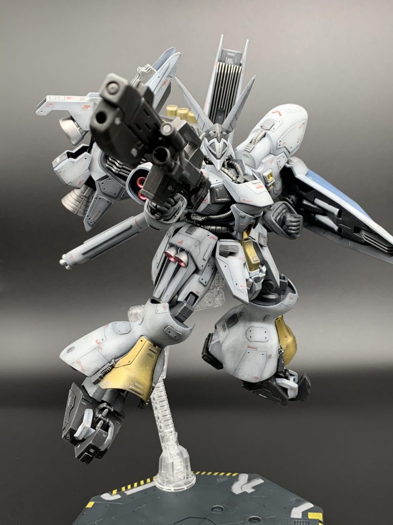 あまり可動できません。