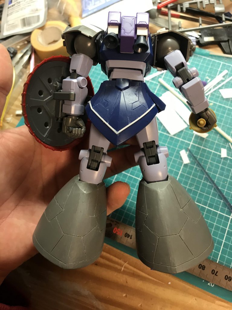 　腰アーマー、足アーマーなどに筋彫りを追加しました。
　ランドセルはキマリストルーパーのものを改修し使用。