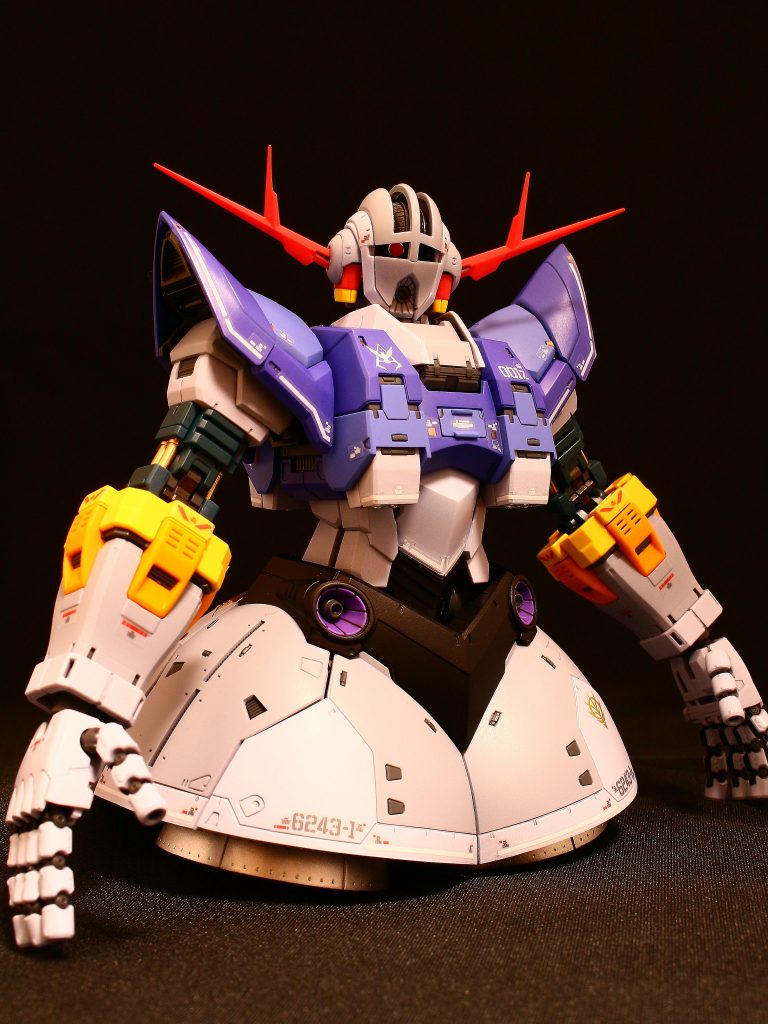 こんなかっこいいジオングが作る日がくるとは驚きです。