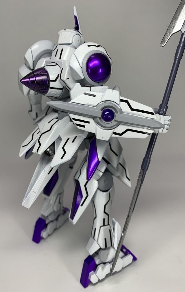 塗装は初めて投稿したスターゲイザーで当時出来なかった回路パターンを入れたくて頑張ってみました！覚悟はしていましたがやはりマスキング、レベリングなどはかなり苦戦しましたがなんとか形になったと思います。  