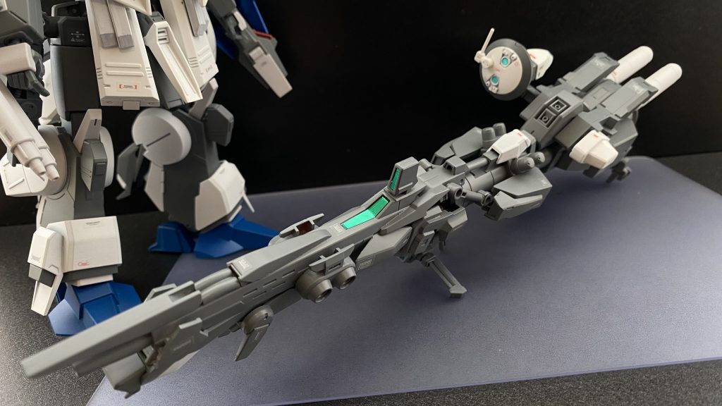 ジャンクパーツの集合体である。意外と軽い。