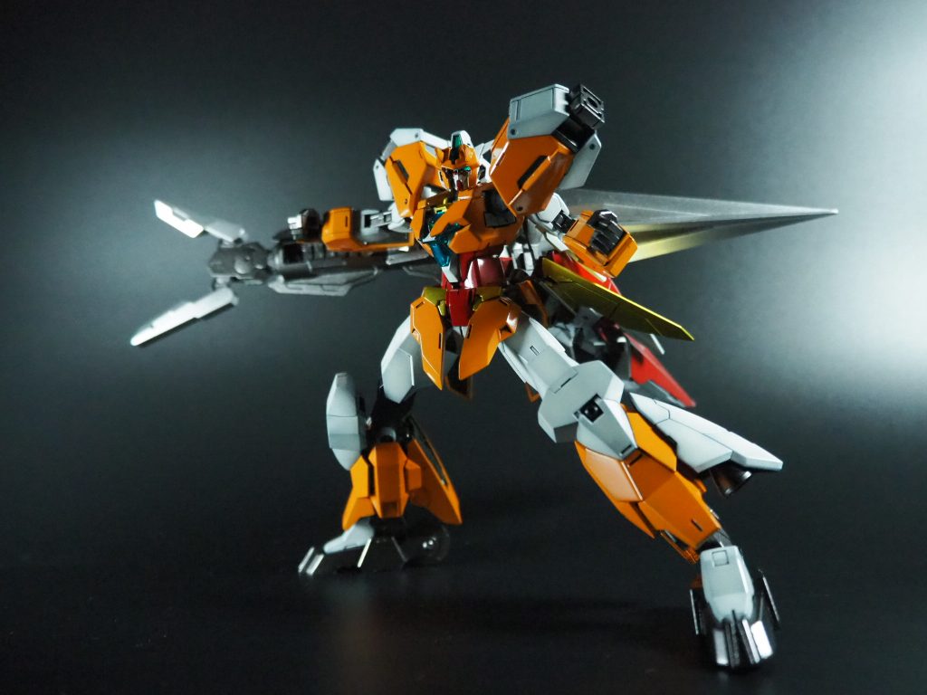 スイッチングクロー！結構酷い肉抜きのヴァイスプライヤエポパテとプラ板を併用して作成しました