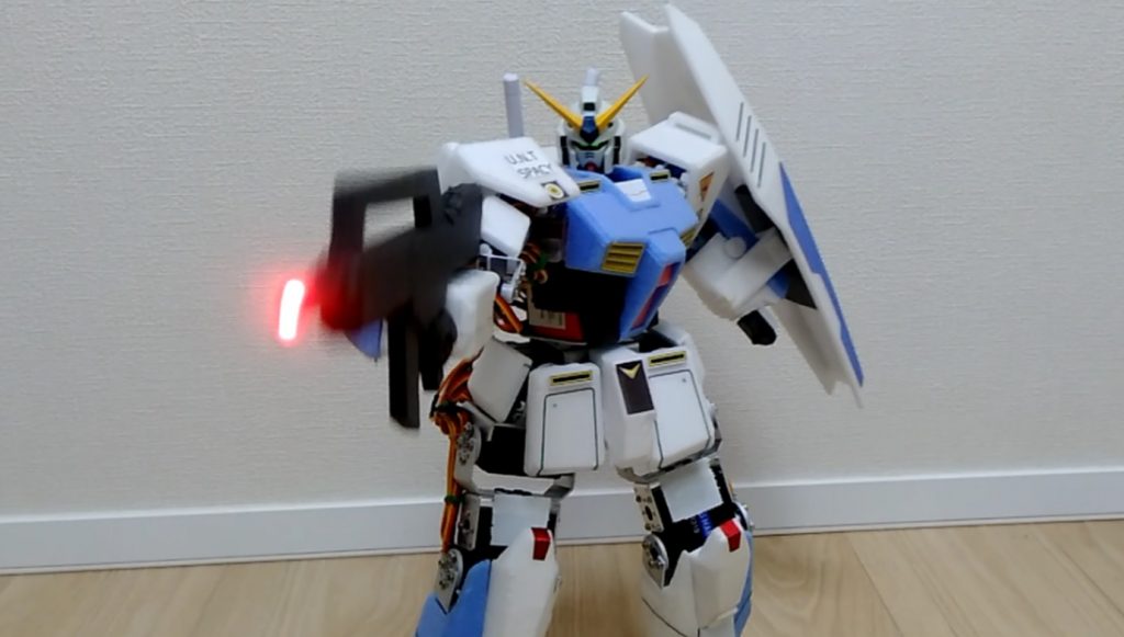 ビームライフル射撃