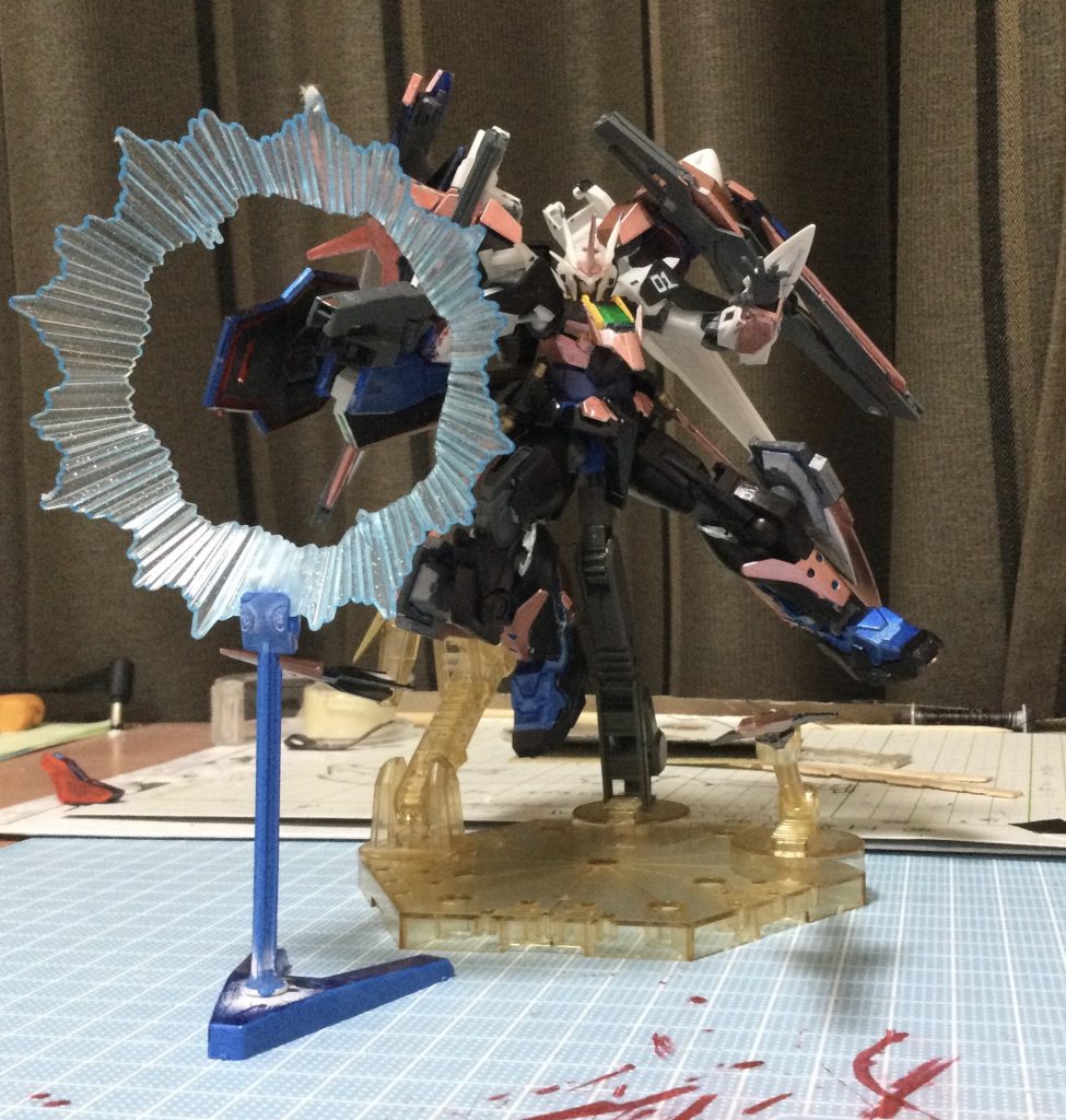 チャージシュート                               エフェクトパーツを活用してチャージ中を再現。