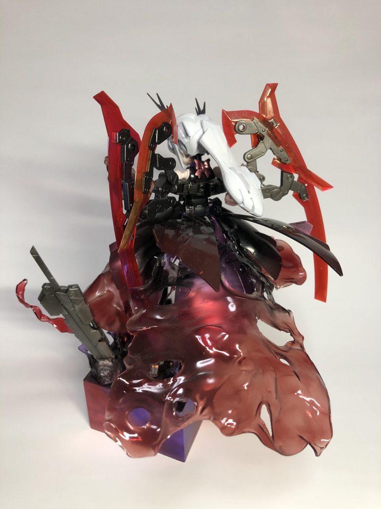 背中の武器はFAGのキットから拝借。そして後ろは大きのがいいのでエフェクト作成かなり苦労しました…なかなか上手くいかなくて1枚まるまる使ってやっと完成したのでかなりお気に入り