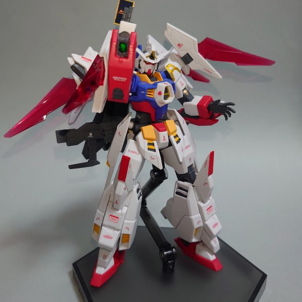 トライエイジガンダム