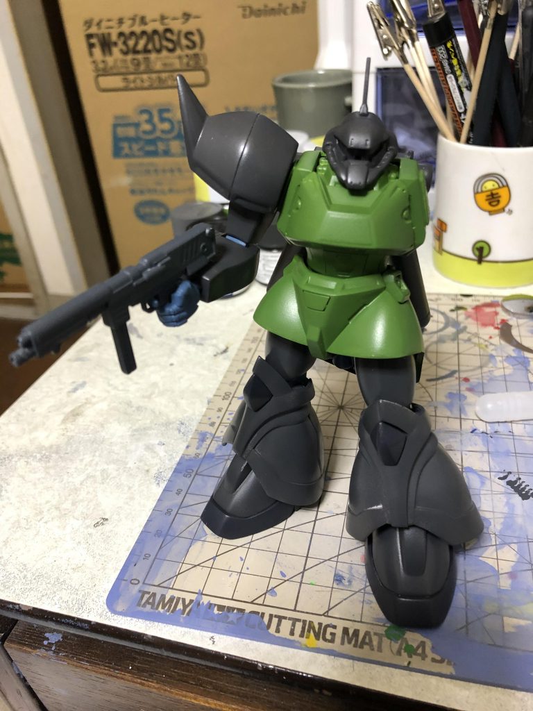 はじめはこの色だったのですが気に入らず塗り直しに…シンナーで色落とそうとしたら