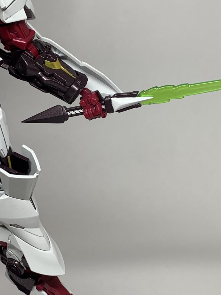 手首をプラ板で武器斜め持ち可能に改造