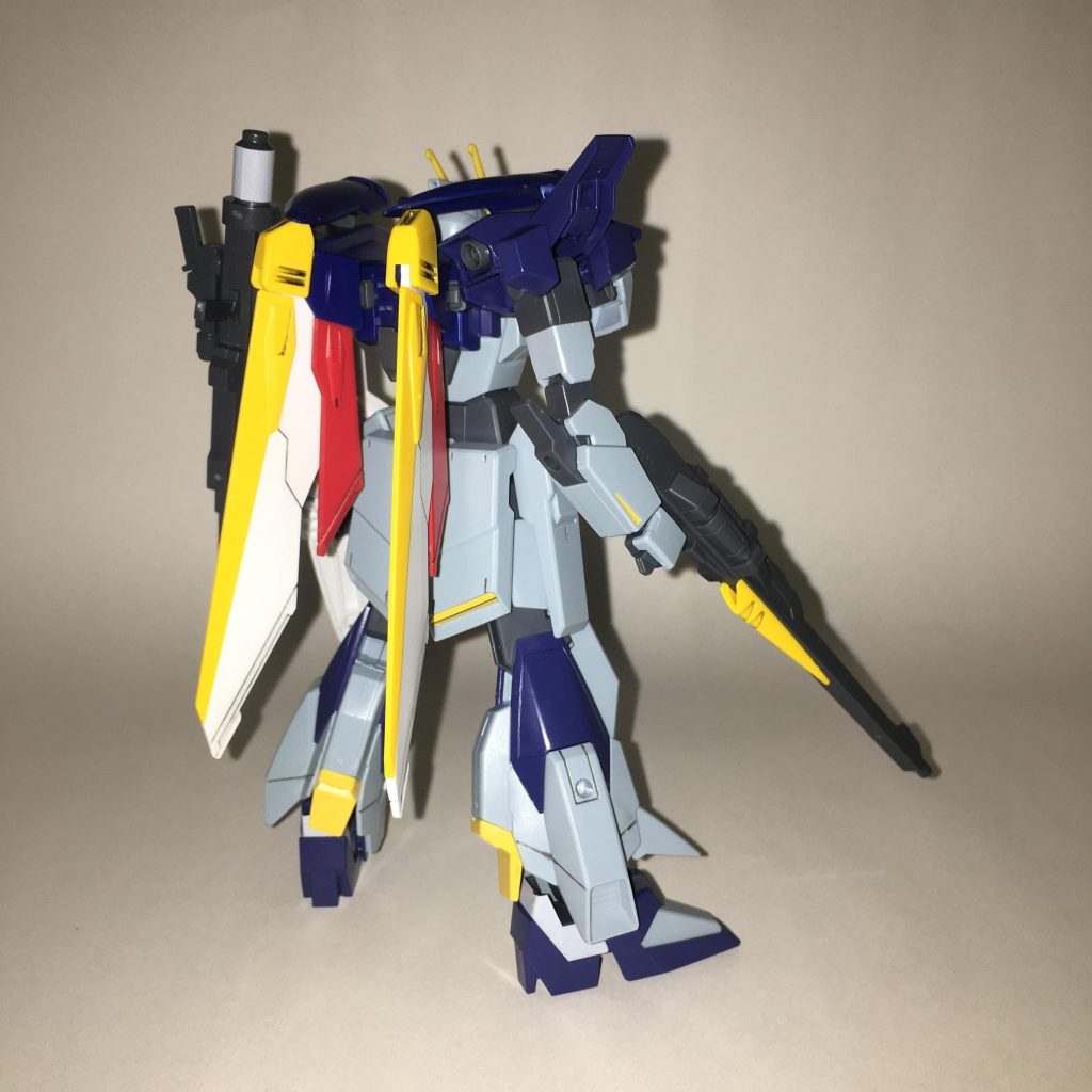 MS形態、背面。