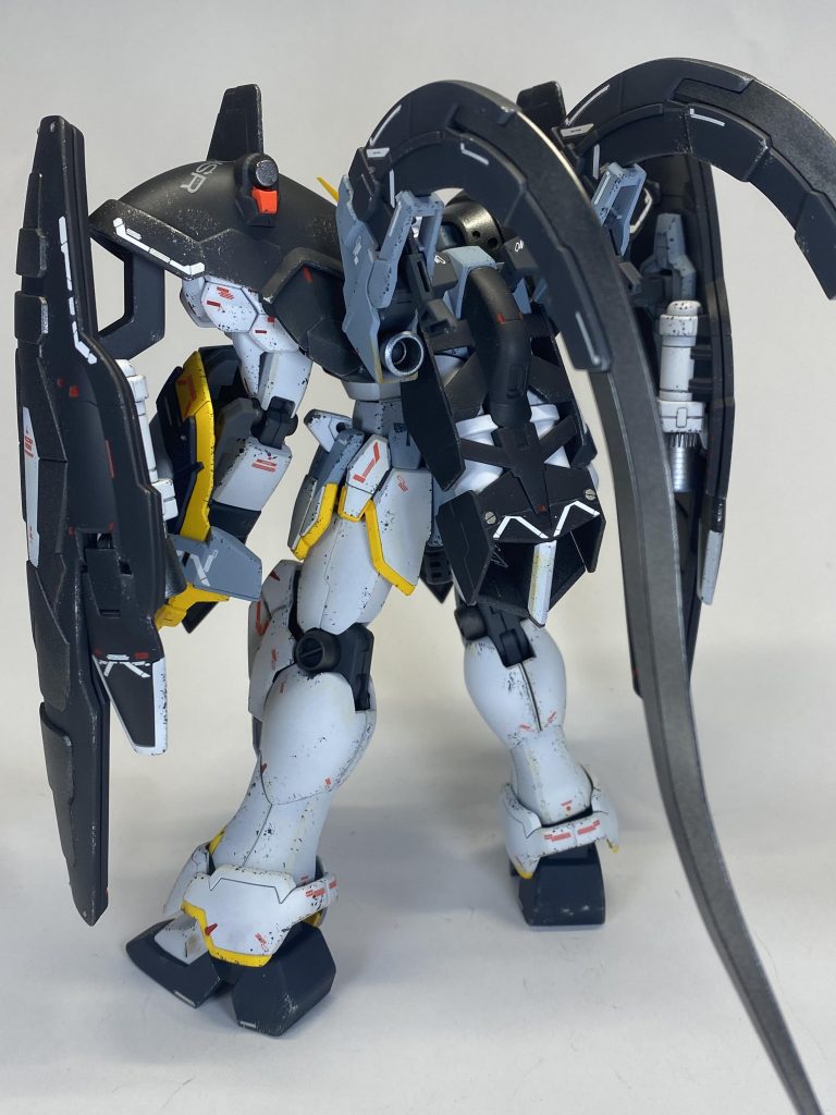 バックショット アーマディロの内側バーニアがいい感じ