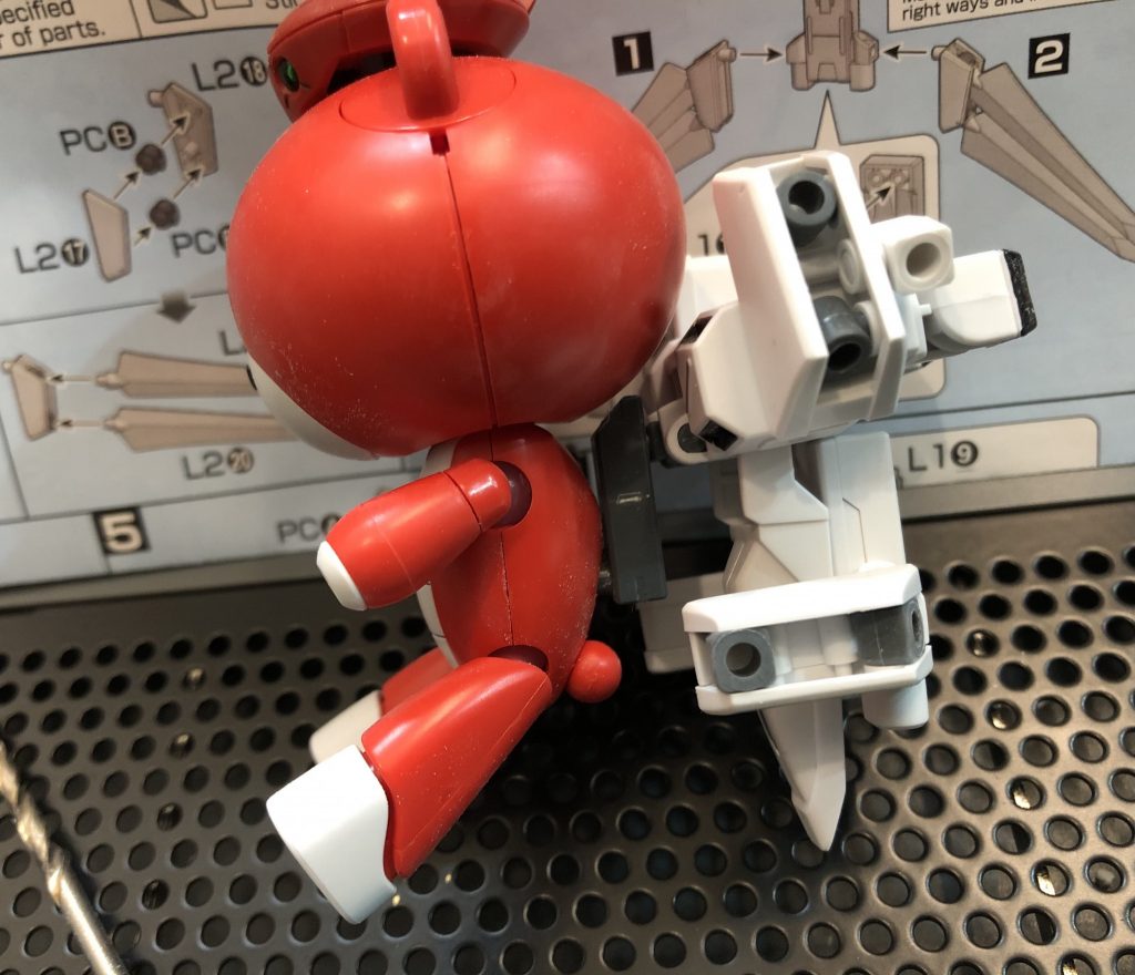 バックパックの位置が低かったので、少し調整