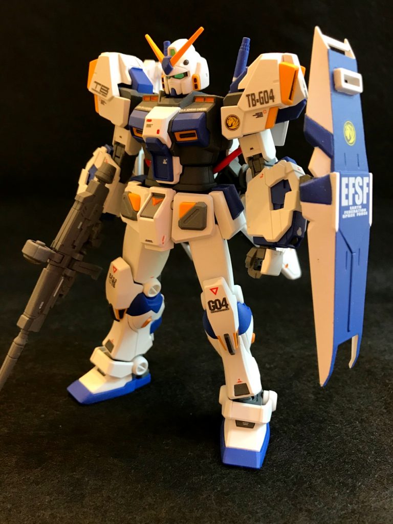 Bstモードフロントビュー肩にサラブレッド隊のマークについては、武者頑張駄無みたいな感じで肩に配置してみました。