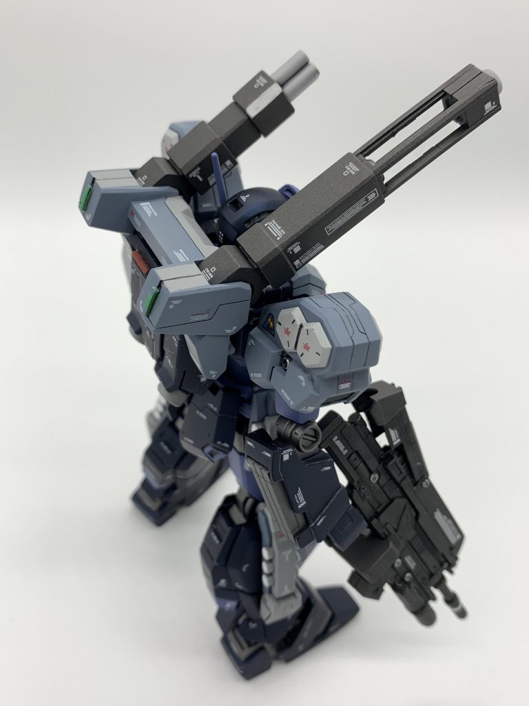 関節はガイアノーツのスターブライトアイアン武器はヘキサカラーのガンメタルです。最近はこの組み合わせが好きです。