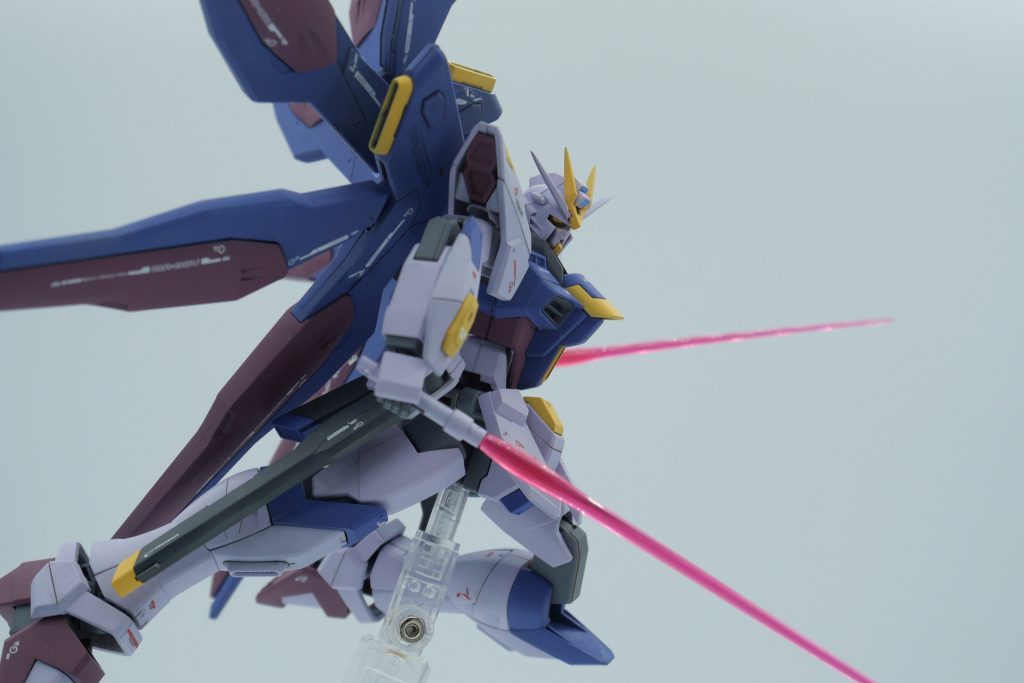 新しい目のキットだとあんまり必要性ないかもしれないけど、合わせ目消しとかも未経験なのでやってみたい。友人はスジボリとかにも手を出したりしてるのでそのうち挑戦してみたいかもしれない。