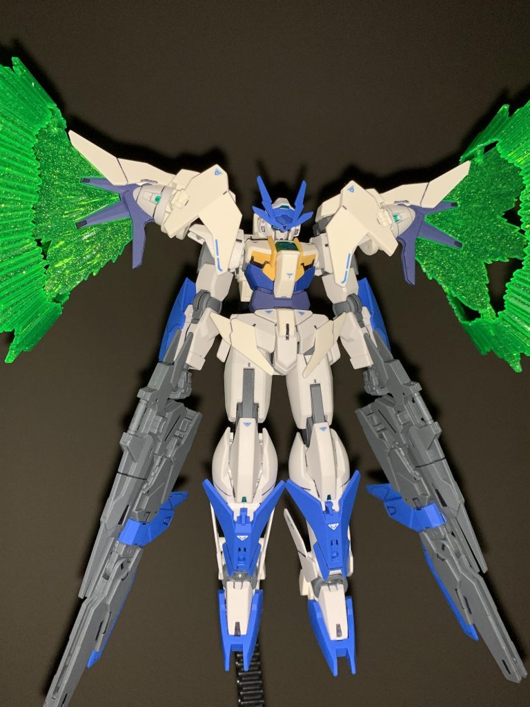 光の翼
ハイヤーザンスカイフェイズのものの色違いですが、こっちの方がGNドライブの機体としては相性が抜群です。ただ、ハイヤーザンスカイフェイズに付いた台座も着いてきたら嬉しかったなぁ...