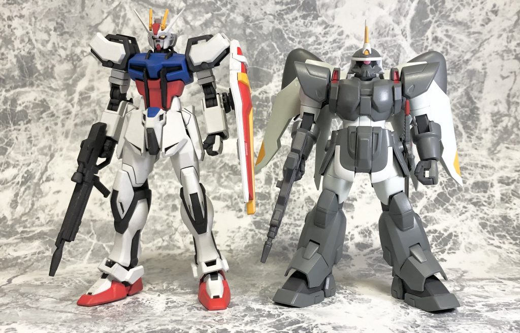 HGCEストライクとの比較です少し小さめですね