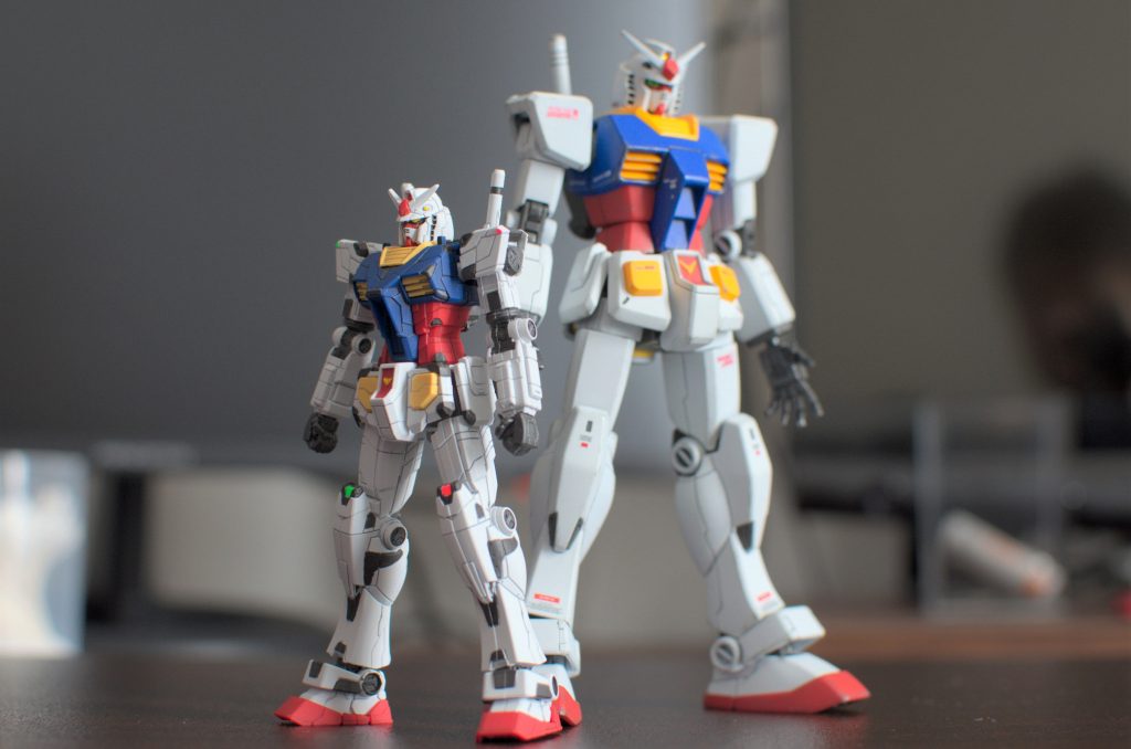 HGガンダム(1/144)と比較