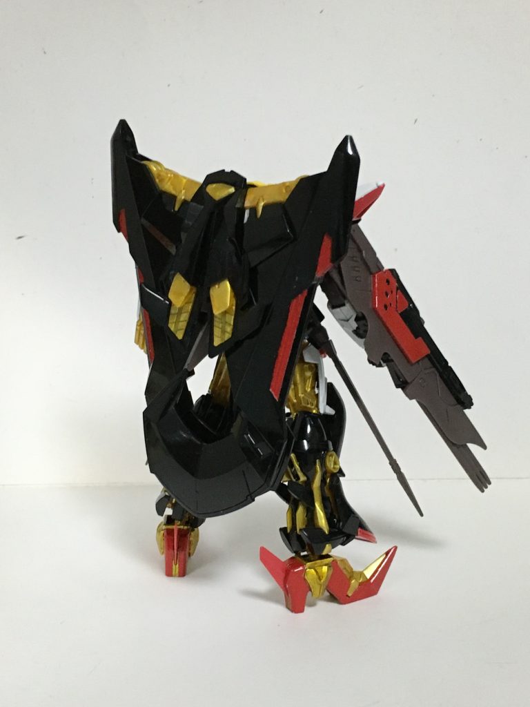 3月にRGゴールドフレーム天ミナが発売するのにHG天ミナを買ったバカ、私です(友人に言われました(´・ω・`))。ルーミアのガンプラで「黒い」「食べる」「リボンに見立てられそうな角」これらの条件をクリアできるのはゴールドフレームしかありませんでした。