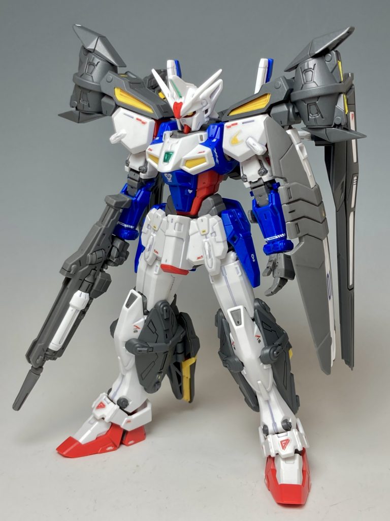 アサルトブースターを装備!換装が醍醐味のジェミナス。まずはアサルトブースターです。