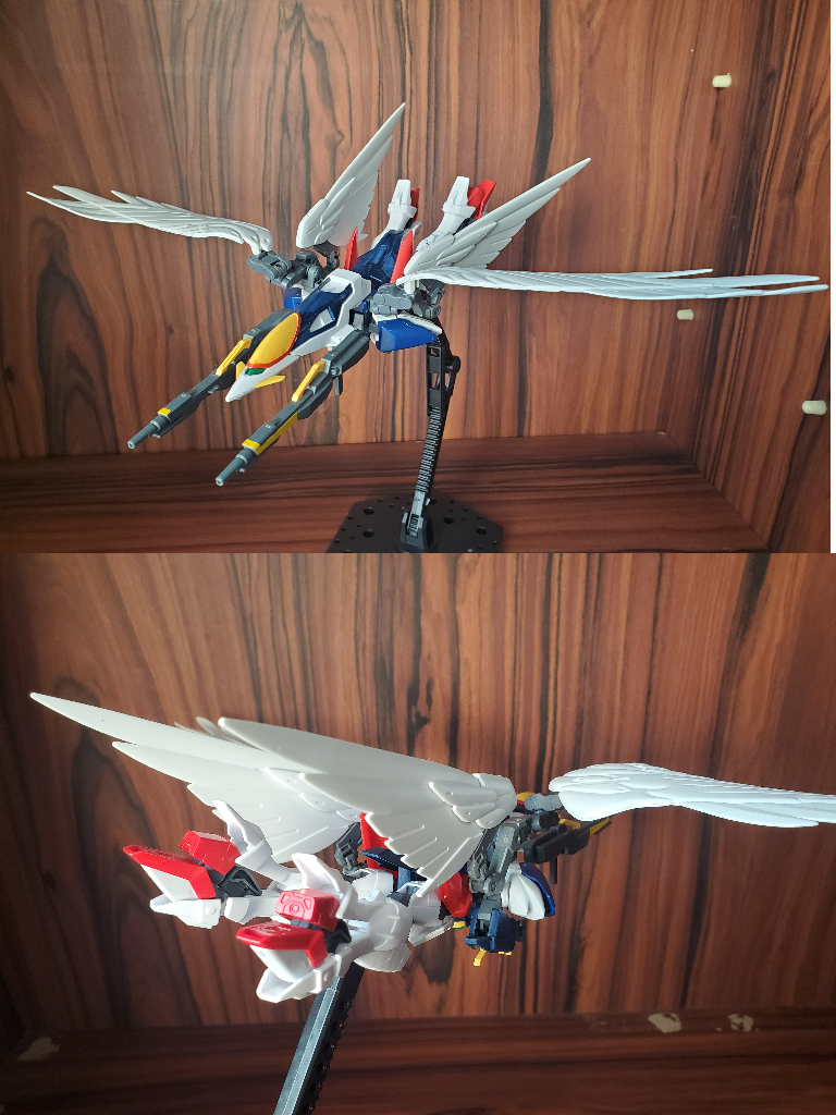 ネオバード形態(地上・大気圏内用モード)
ゼロシステムからの提案として「極力変形時の必要可動部を減らすことで構造上弱点を補強し、かつ変形の隙を減らす」という案の元、頭部と下半身の回転がなくなった、という設定。EW版からのリスペクト。画像からはわかりづらいかもですが手首も格納する機構をオミットしてる設定なので外していない。
上述の通り頭部もそのままなので下から見ると顔が丸見えなんですよね。キュリオスみたい……。