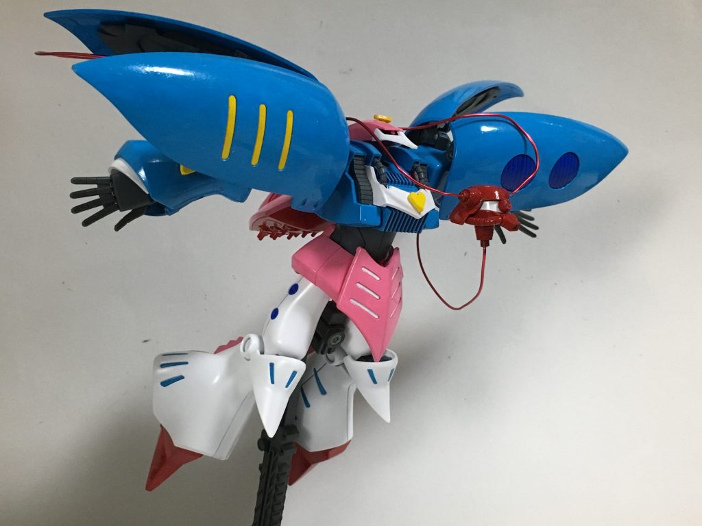 針金をどのくらいの長さを使用し、腕が針金による制限を食らわないようにするかということに重点を置いたりしていました。