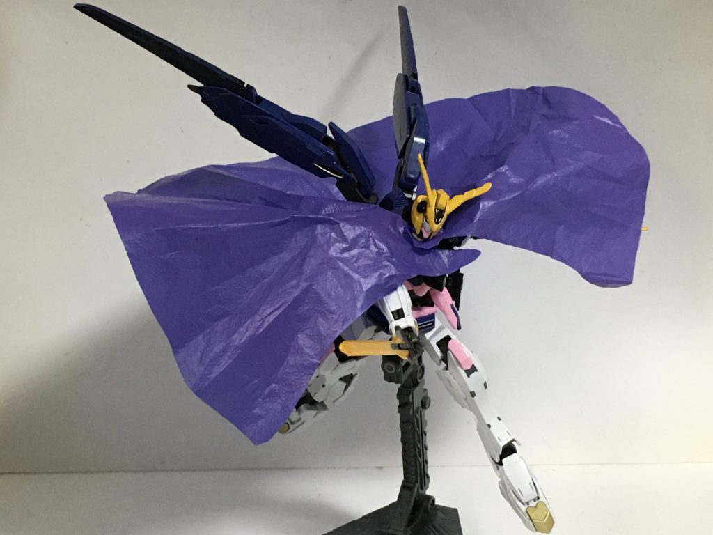 バエルにマントはかっこいいのでは?