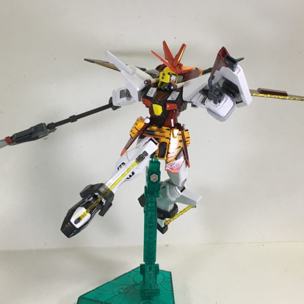 ジャスティスガンダム₋シュテルン∞（インフィニティ）