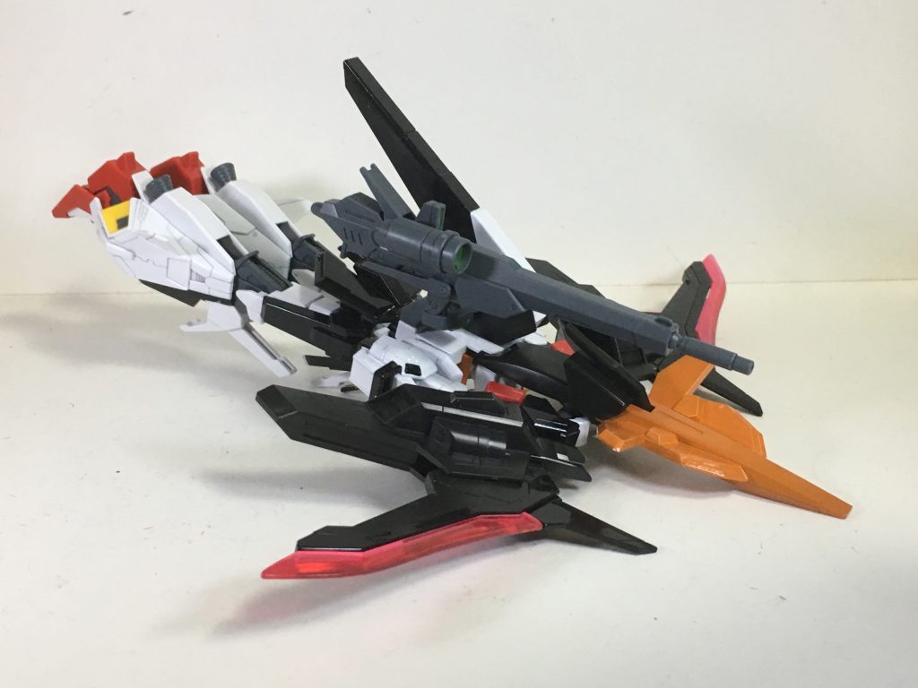 “ウェイブライダー”原作の変形と違い、ウイングガンダムのように変形する機構を備えた。この状態の際に、ウイングブレイドは腕部に装着された状態になる。