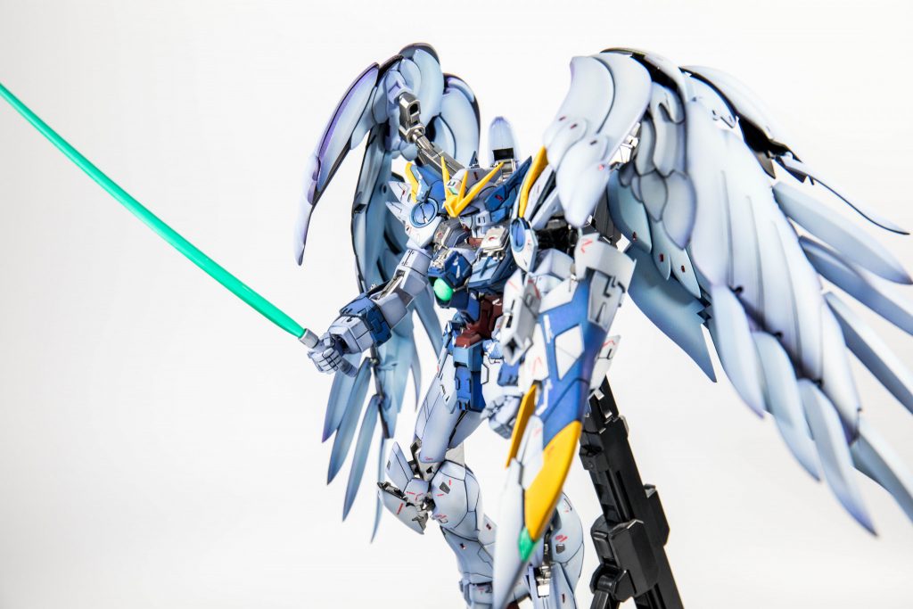 ビームサーベルとシールド