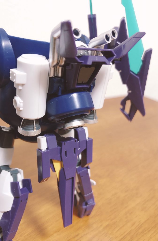 AGEシリーズで特徴的な背面もうまくミキシングできたと思います!