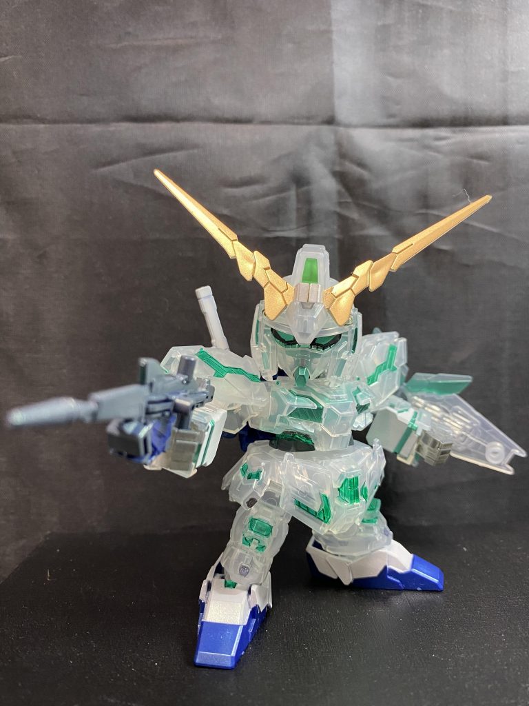 どうせシールを使わないで作るならグリーンに塗装しょうと！