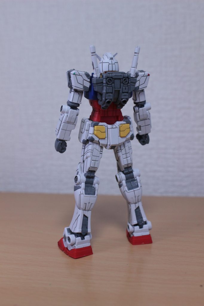 近くにあったオリンピックガンダムとサイズ比較。