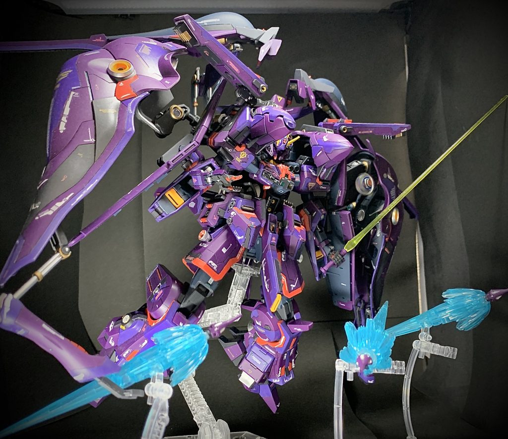 開発時にはマリーダさんも搭乗したとかしないとか。