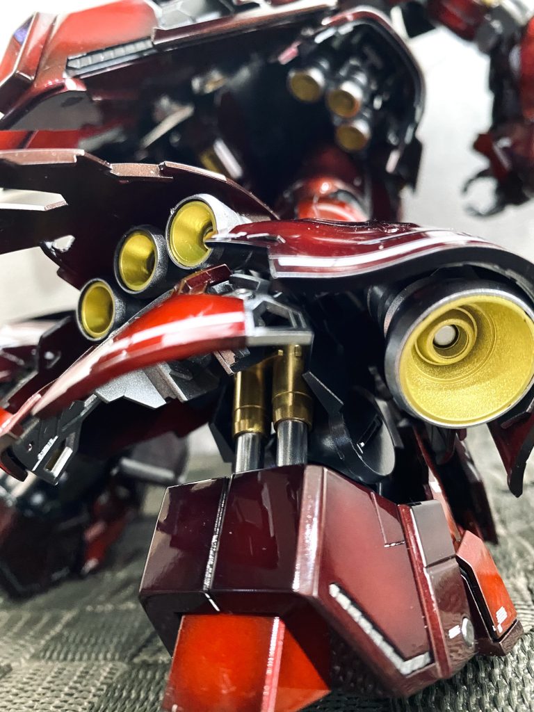 外装オープンすると見えるシリンダーやらスラスターもカッコイイです✨✨