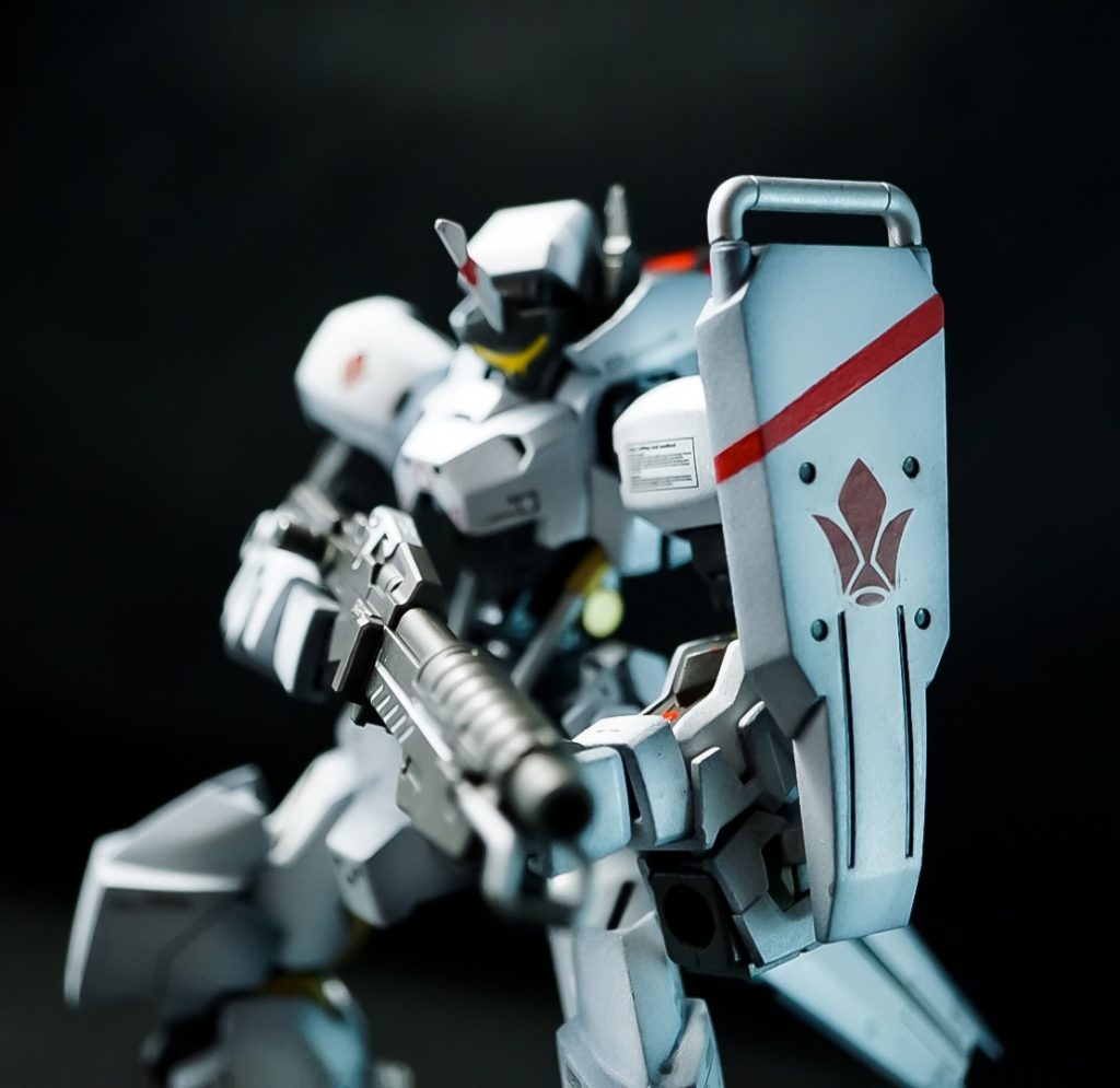 武装③ライフル、盾