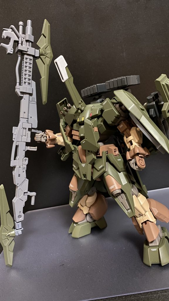 ユニットを追加し強化された姿ユニット追加前は、姉の暴走を心配した弟君がトランザムの機能をオミットしていたが、このユニット追加と共にその機能を復活させている。