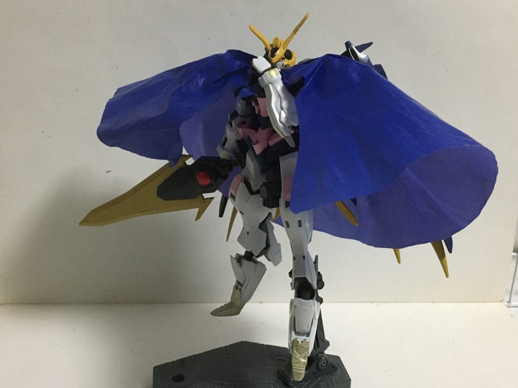 バックパックでダイブ印象強くなったので付けませんでしたが、最後にマントverを貼り。