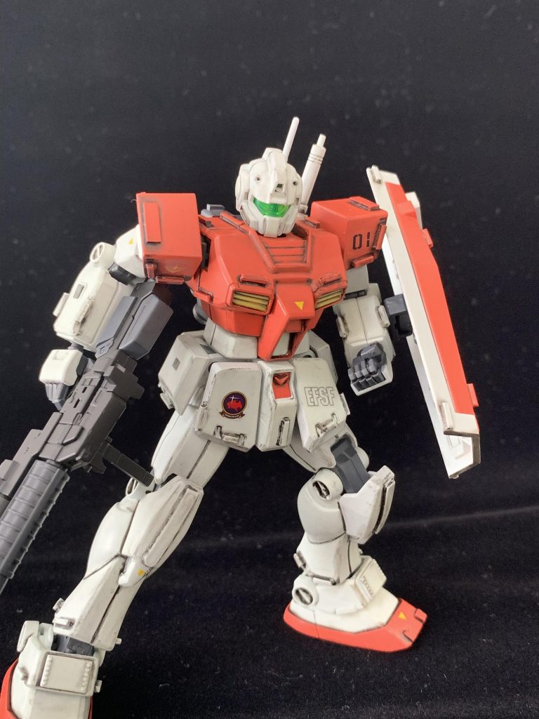 G-3ガンダムと同様、所々にプラ板などを貼って現地改修感を増してみました。