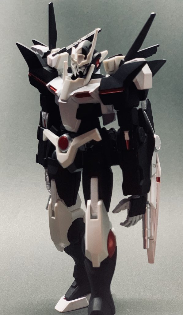 お気に入りのショット。憎悪と怨嗟で戦う主人公というのが非常に斬新な上にこれがゼロワンの最終フォーム(リアライジングホッパーは初期フォームのアップデートだと思うので)、ダークヒーロー好きにはたまらないライダーだったのでノリと勢いで作りました😁