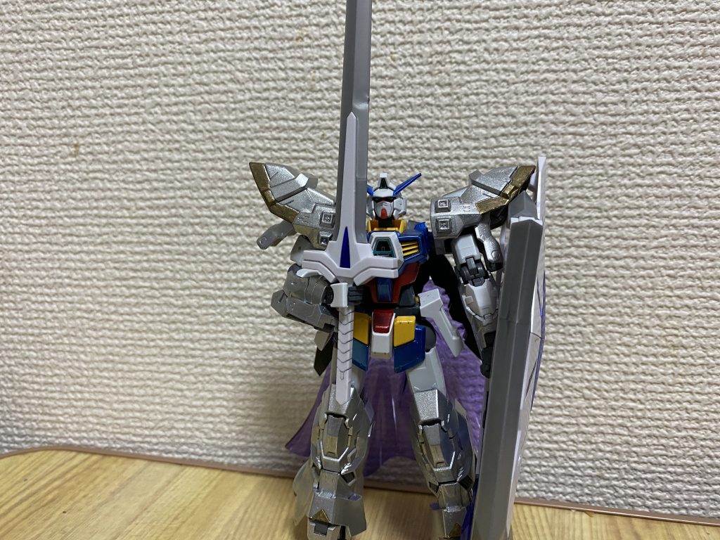 ナイディアブレードレベルタブレードと同じくエネルギーを放射できる設定。