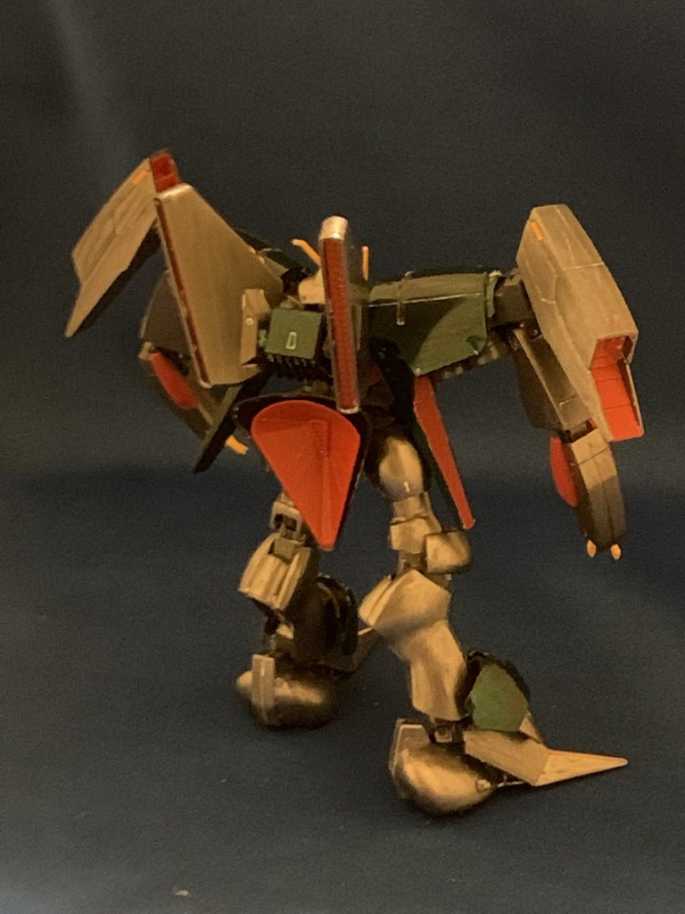 後ろはあまり見せたくないですが・・・