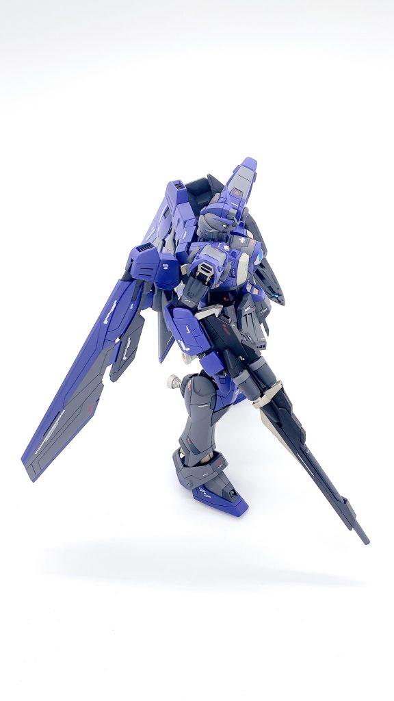 何度も失敗しながらリペアとリトライを繰り返した結果、頭以外はスミ入れ不要になりました。 スジ彫り楽しいすね！