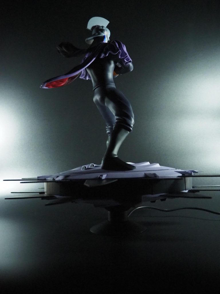 リアマントもエポパテスケール表記が無いのはカロッゾの身長自体の設定が無いからです